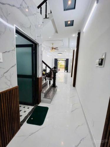 Bán nhà 1 trệt 2 lầu, hẻm 85 Huỳnh Thúc Kháng (chợ An Nghiệp)